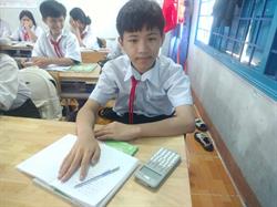 Hỗ Trợ Học Bổng Hàng Tháng Cho Học Sinh Có Hoàn Cảnh Khó Khăn